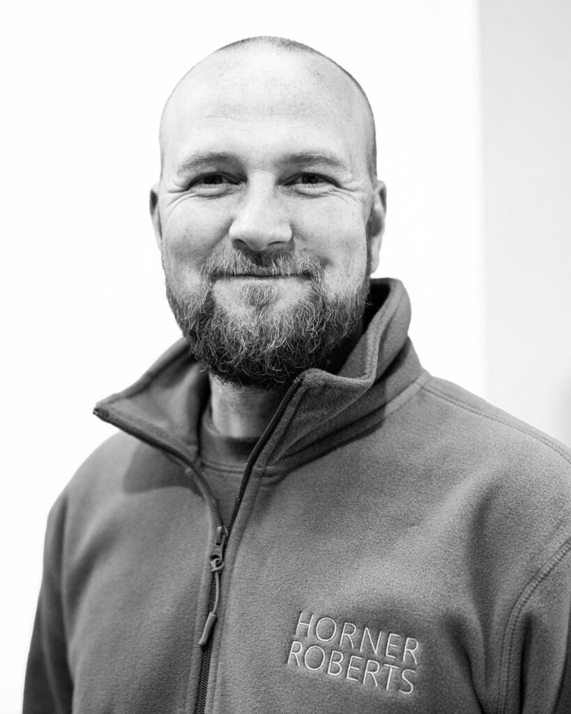 Adam - Workshop Manager